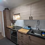 - D'automne: T3 Pour 4 Avec Balcon, Parking Et Proche - Fr-1-420-30 Arcachon