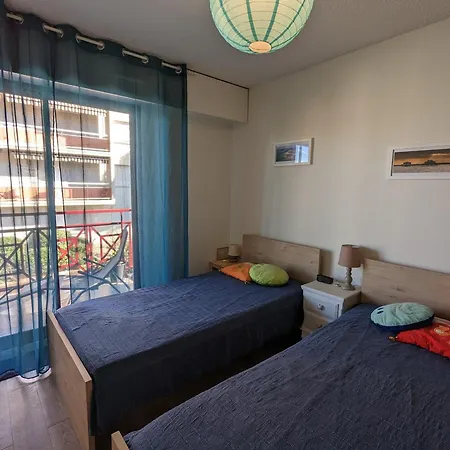 - D'automne: T3 Pour 4 Avec Balcon, Parking Et Proche - Fr-1-420-30